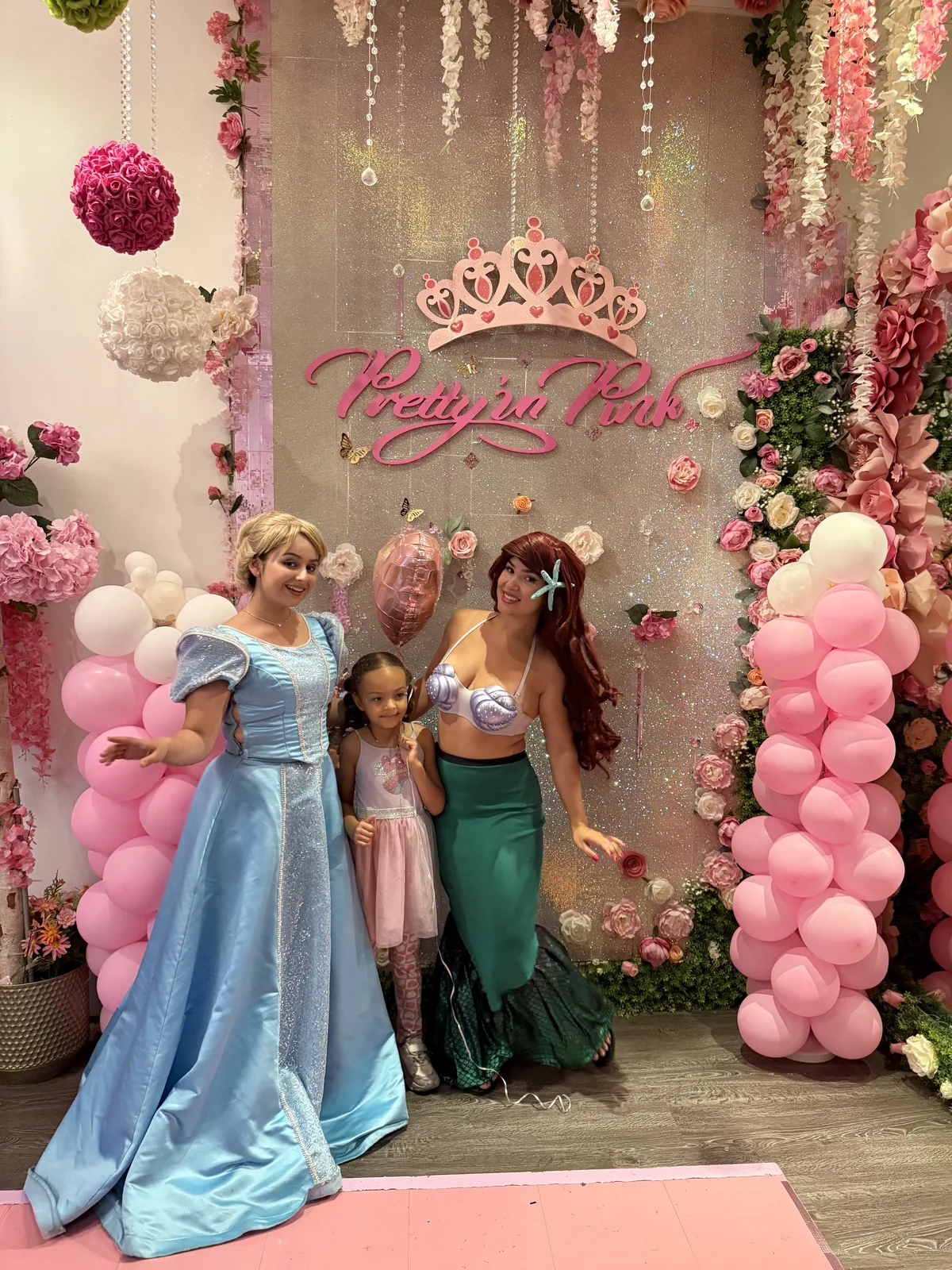 disney princess birthday dress WYB Girls Costume Dresses Blue Princess Up Clothes with Accessories for Halloween Cosplay Carnival Party (3-4 years) : Clothing, Shoes & Jewelry With its delicate tutu design and charming Cinderella theme Disney Princess Themed Birthday Party